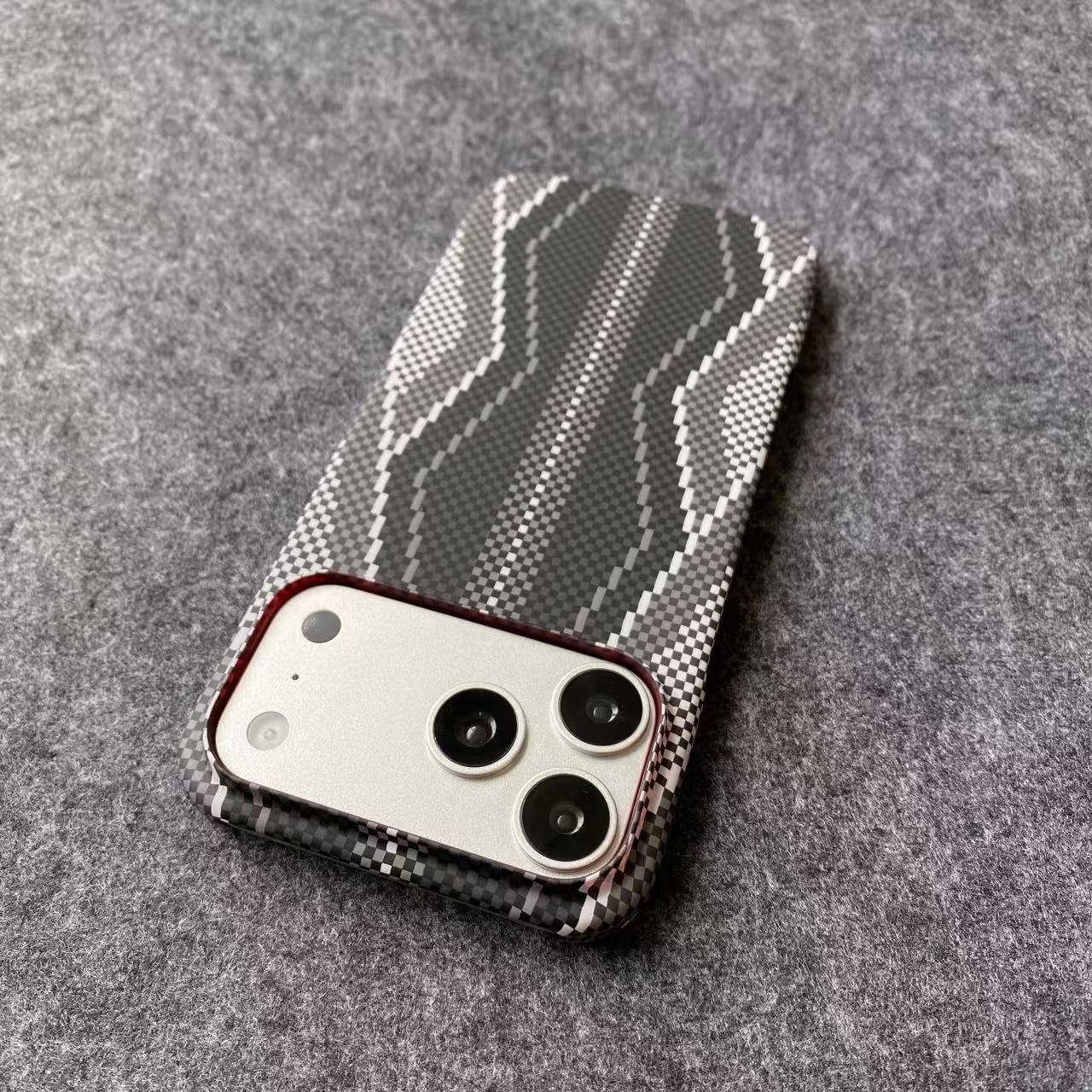 Étui de téléphone à texture kevlar résistant à l'empreinte digitale