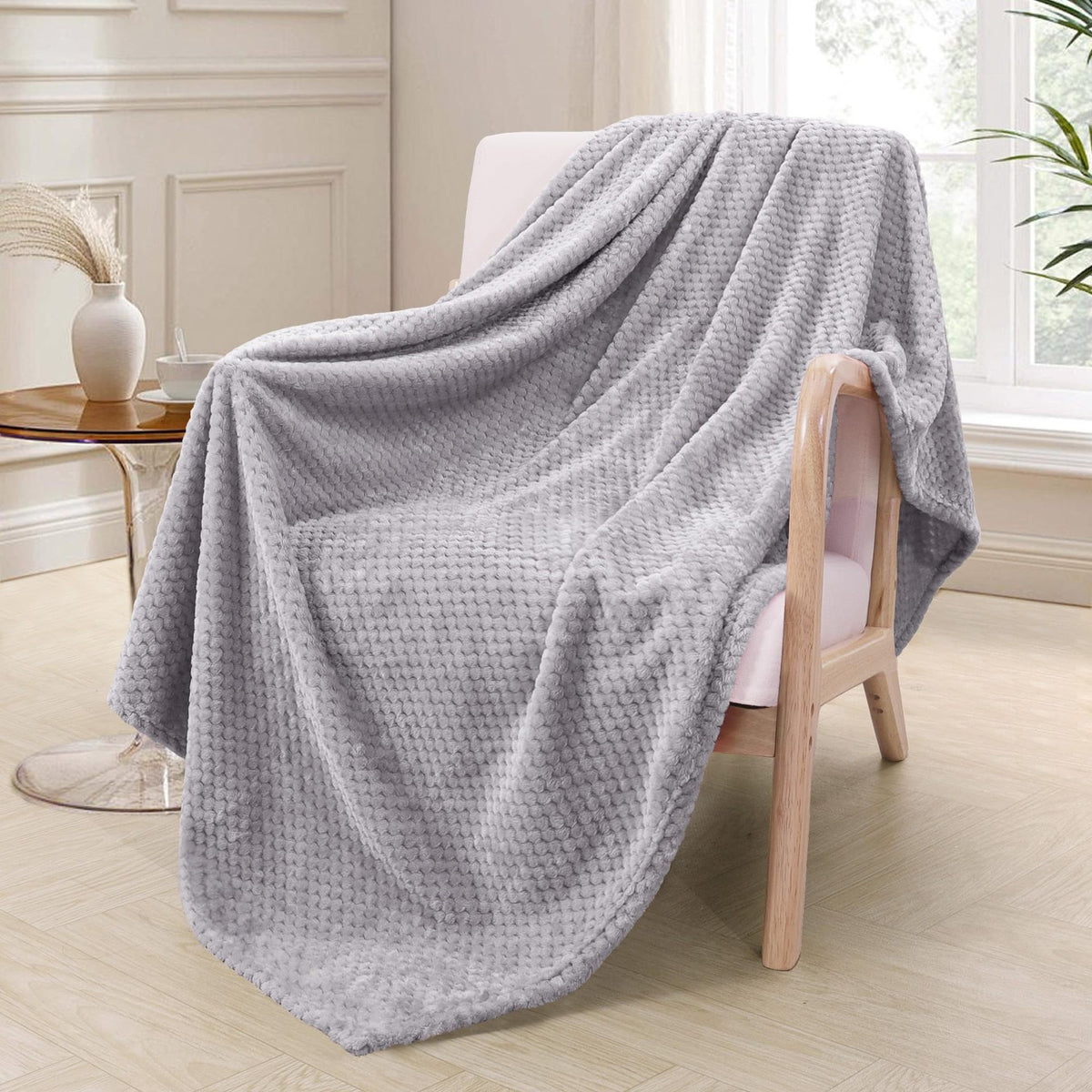 Couverture en peluche douce et chaude pour canapé ou lit confortable et confortable