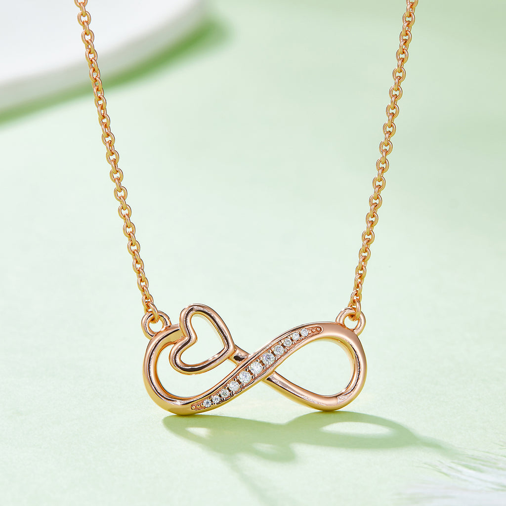 3.7g S925 Argent Sterling 11 Pierre Moissanite Infinity Collier Coeur 45cm Platine plaqué
