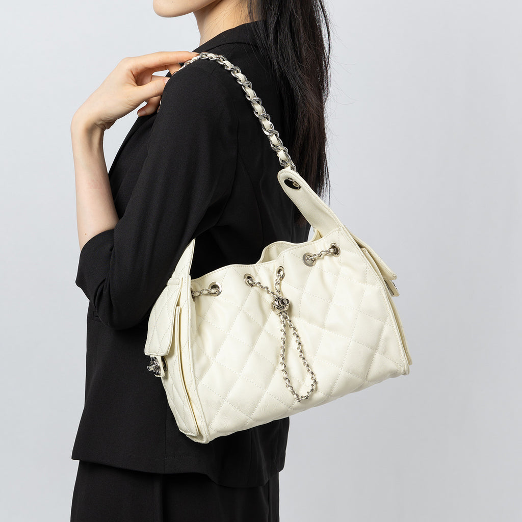 Sac d'épaule en cuir véritable en caviar avec un design diamanté