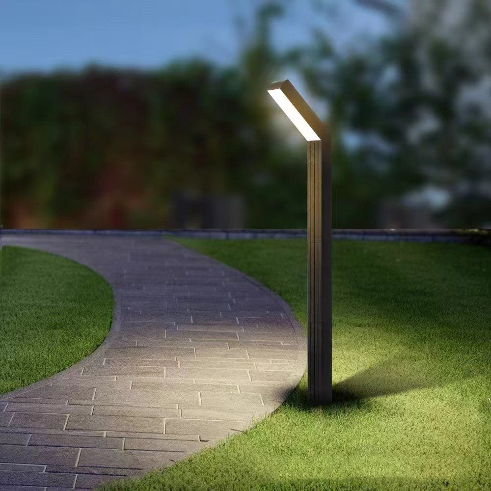 Lampe de pelouse solaire en T
