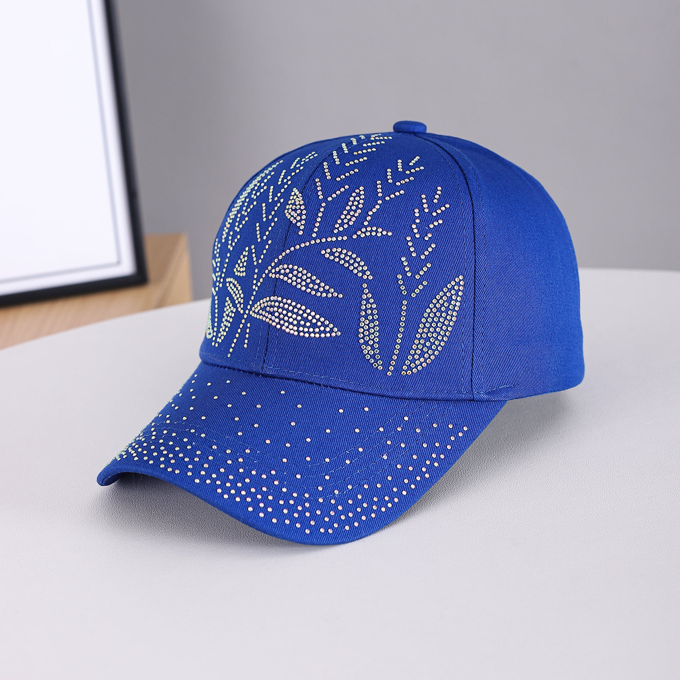 Homme et femme ajustable en forme de feuille Motif perlé Tissu de sergé Bouchon de baseball Brimmed.