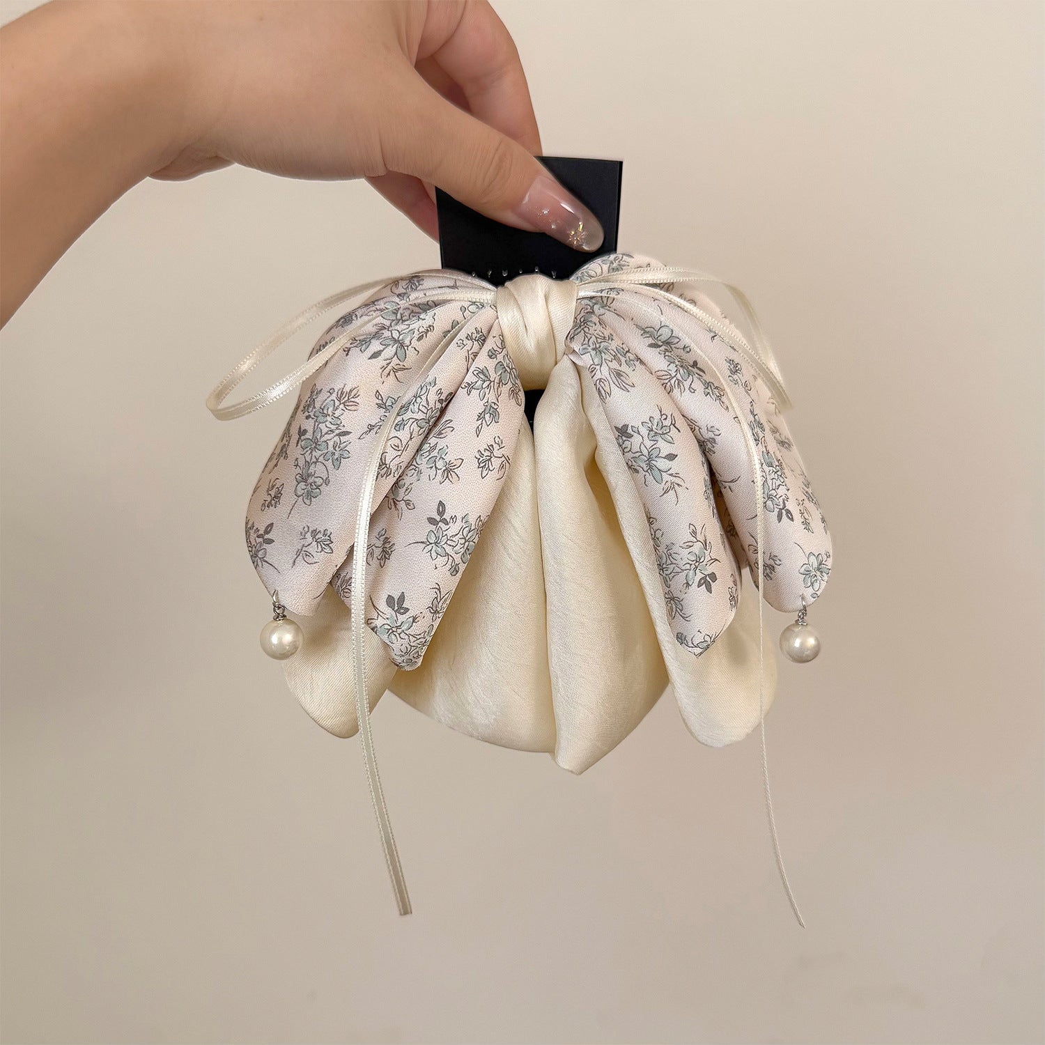 Ruban Bow cheveux Clip polyvalent doux et subtilement luxueux pour les femmes