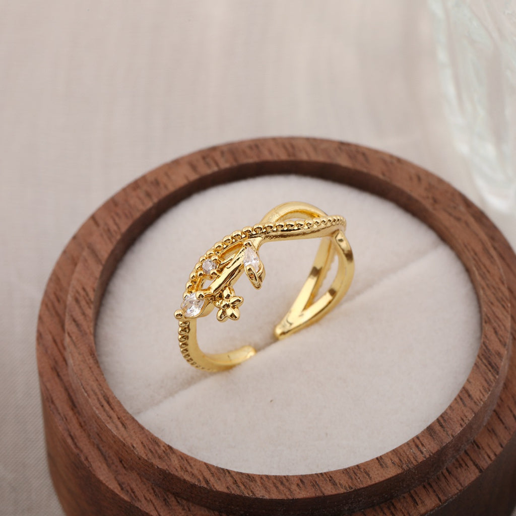 European And American Hot-Selling Fashionable and Unique Water Drop Zircon Anneaux pour femmes