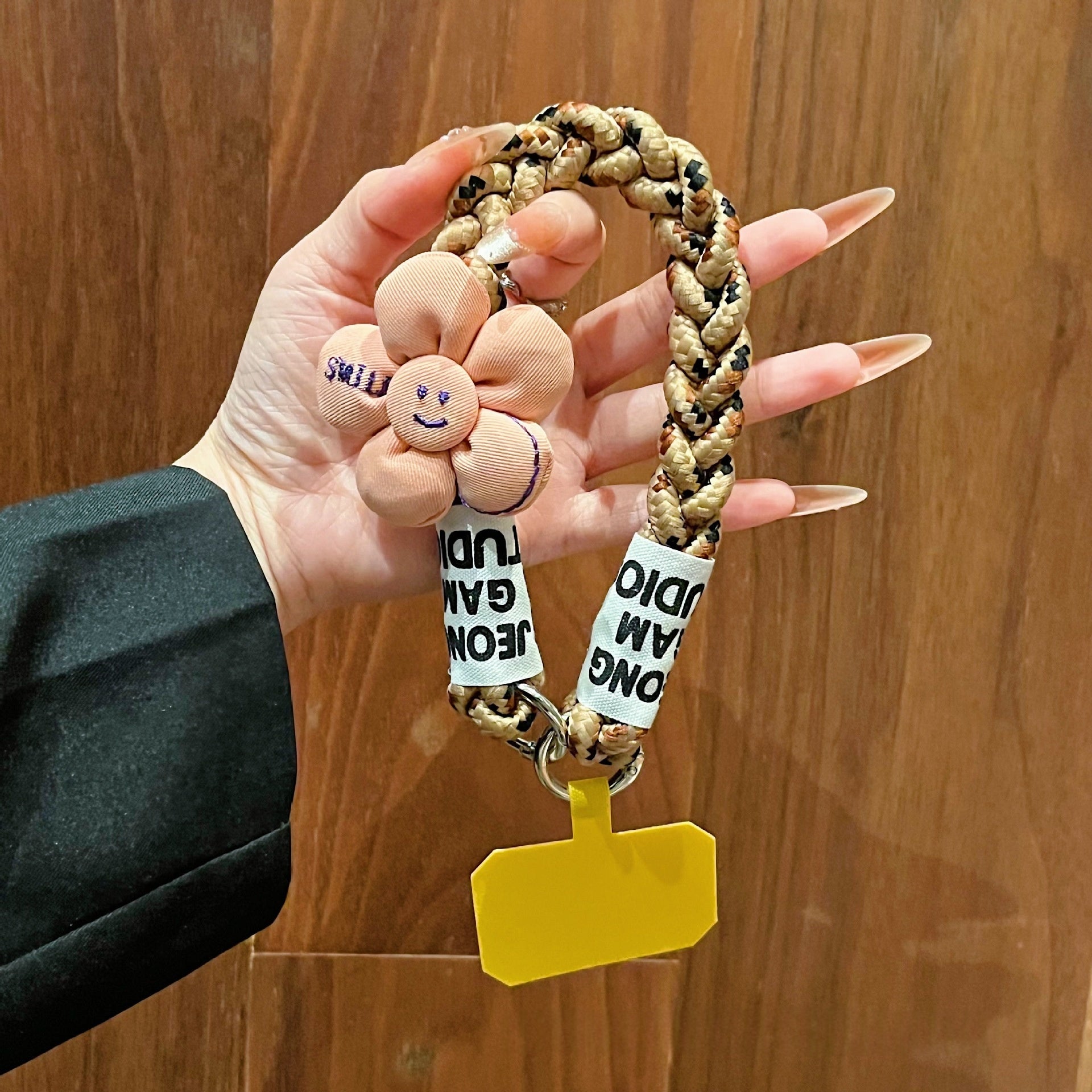 Coffret de téléphone en forme de chanvre court Lanyard avec boutons Bracelet de téléphone anti-perte