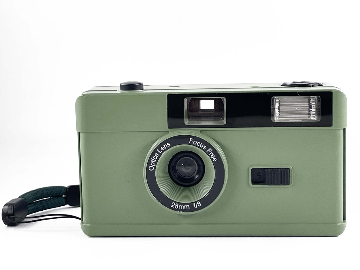 Retro 35MM Film Camera with Flashing Light