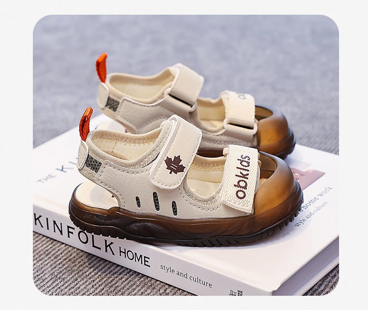 Chaussures de plage pour enfants Style d'été Moyen et grand Sandales pour enfants et garçons Velcro C