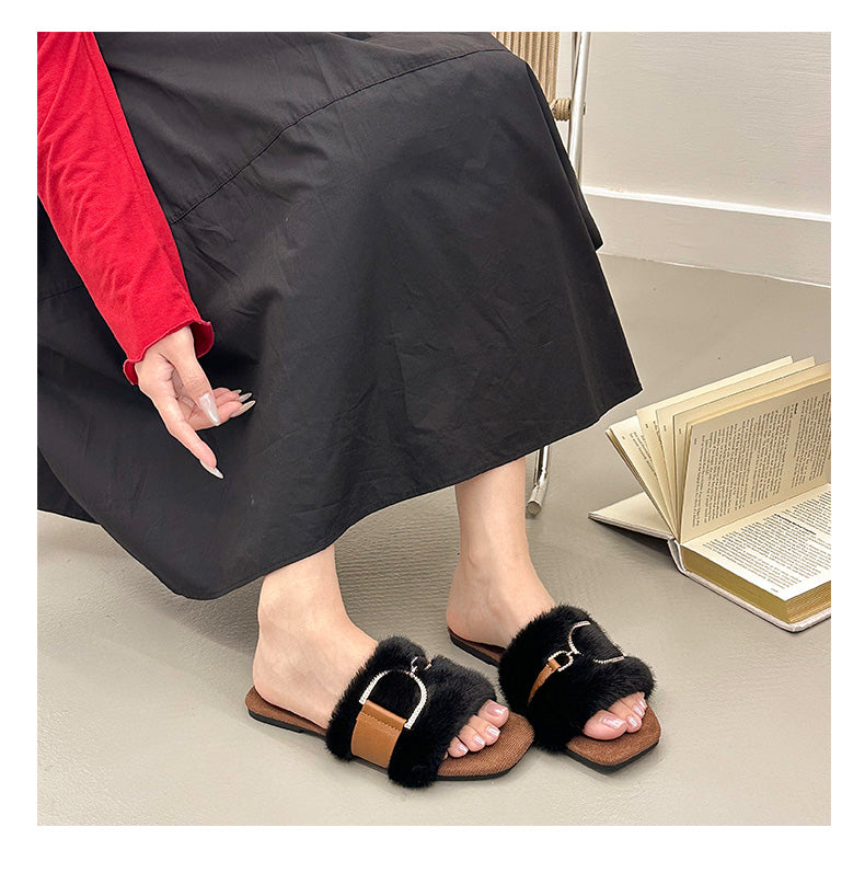 Femmes Plus Taille Plat Métal D Style de fée Une Slippers Furry Slippers Full Fur House