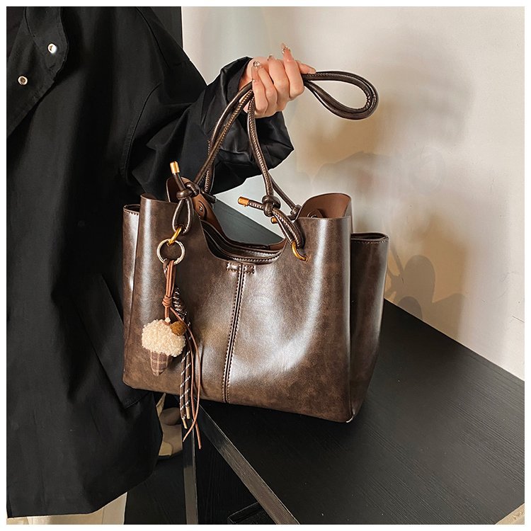 Sac à épaule polyvalent pour femmes de grande capacité
