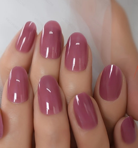 Les ongles artificiels en forme d'amandes longs de couleur solide pour femmes