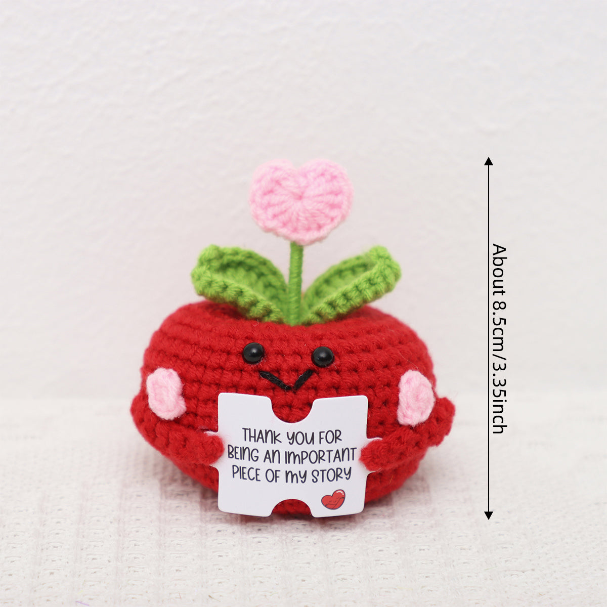 Crochet fait à la main Lovely Rouge Ornement de poupée de pomme pérenne fil doux Crochet artisanat avec G