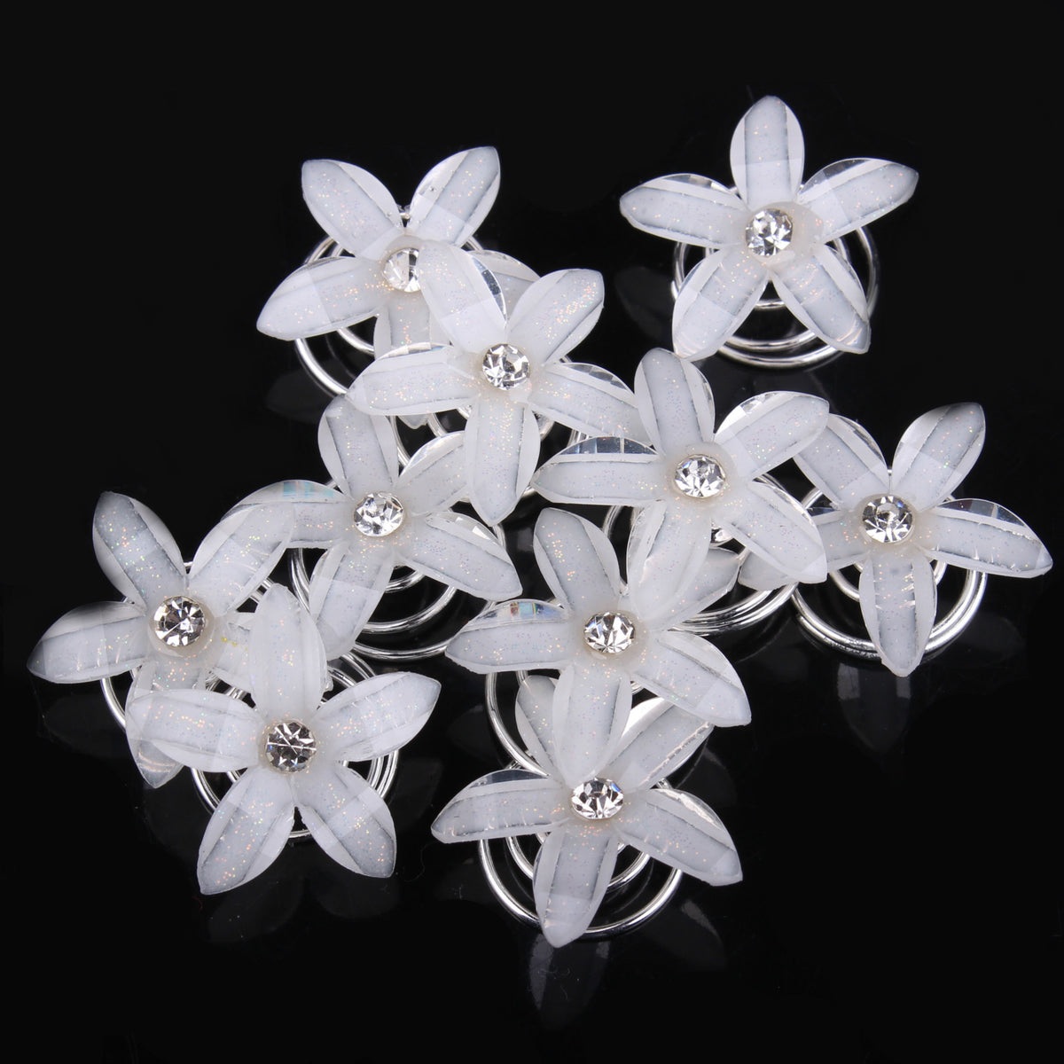 Épin à cheveux printanier Ornement Plum Blossom Single Strass Pearl Updo Épin à cheveux spiraux