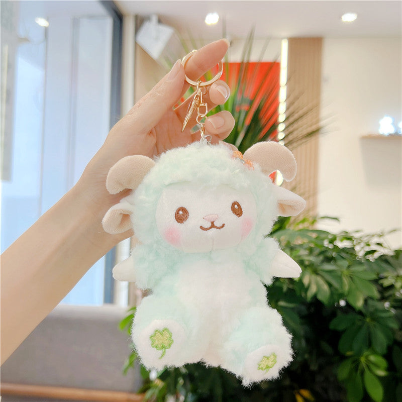 Charm coloré petite poupée de mouton