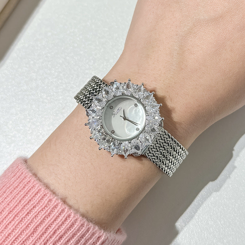 Montre diamant de luxe abordable pour femmes