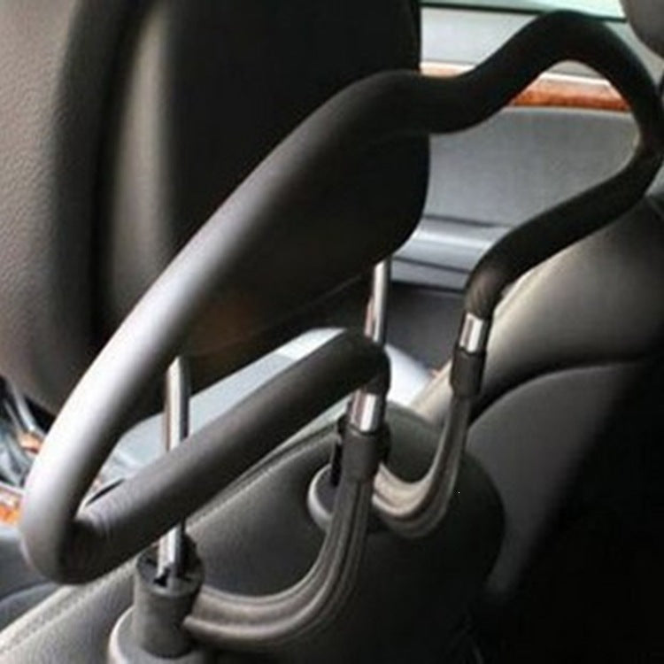 Suspensions en manteau de voiture