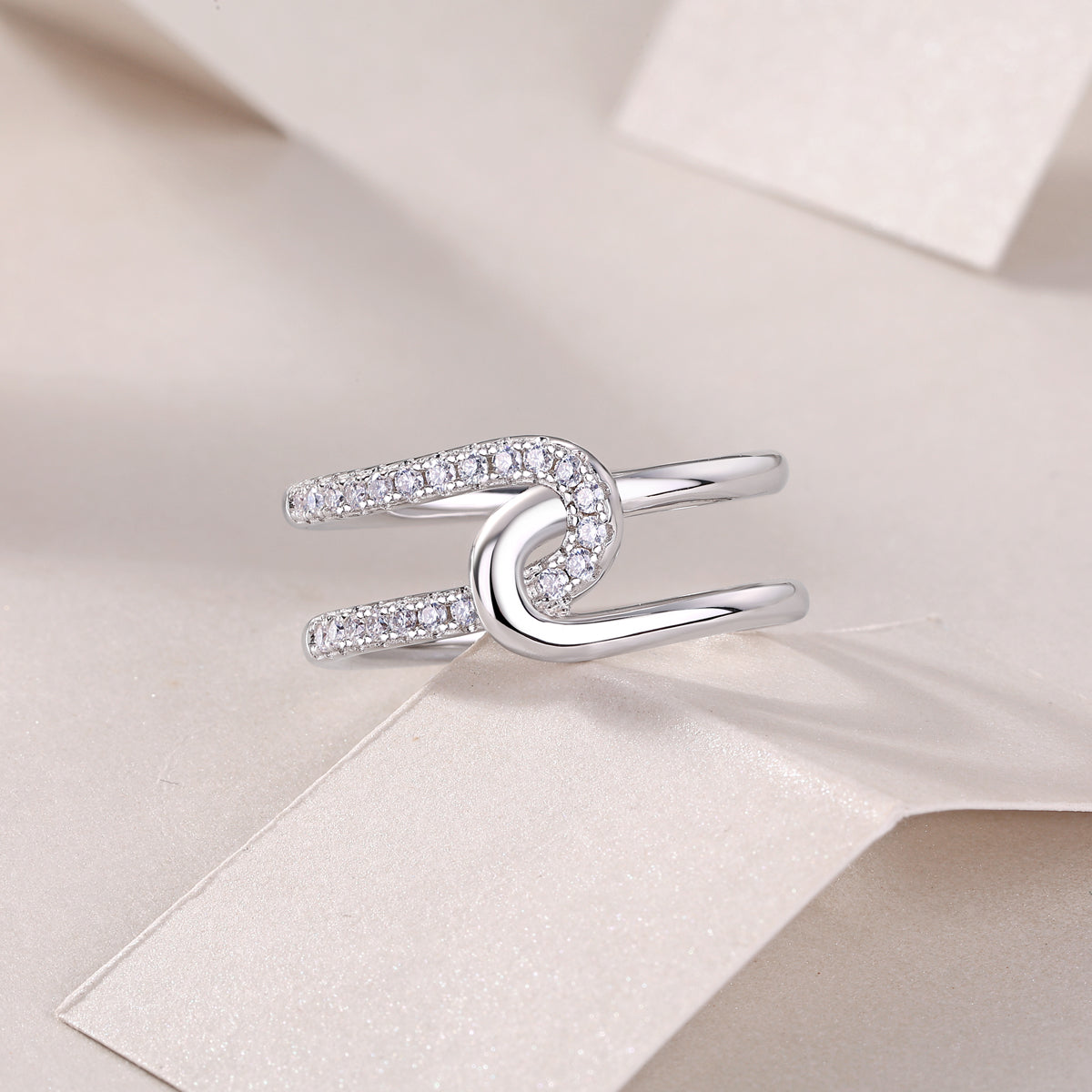 S925 Argent 3.7g Anneau de Moissanite plaqué platine