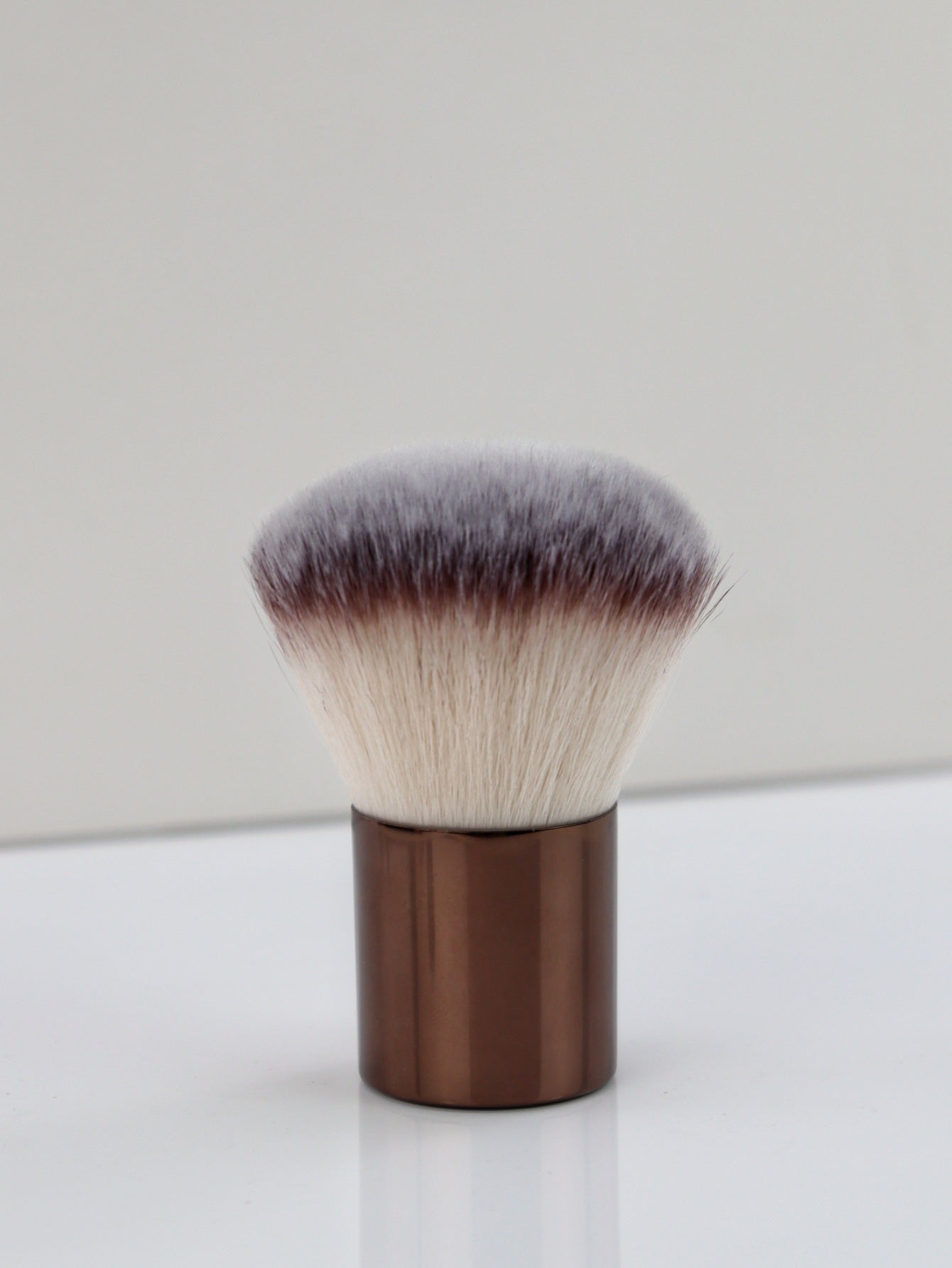 Maquillage double tête 7 pièces avec brosse télescopique sur une base double tête