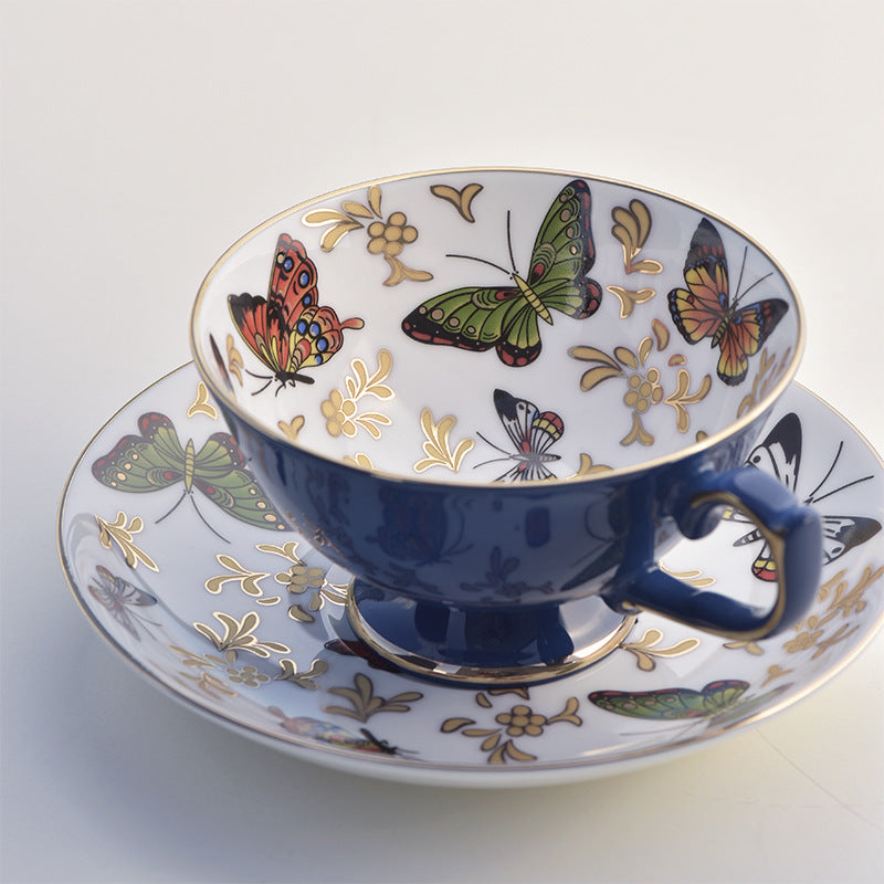 Coupe de café en céramique de luxe et Saucer