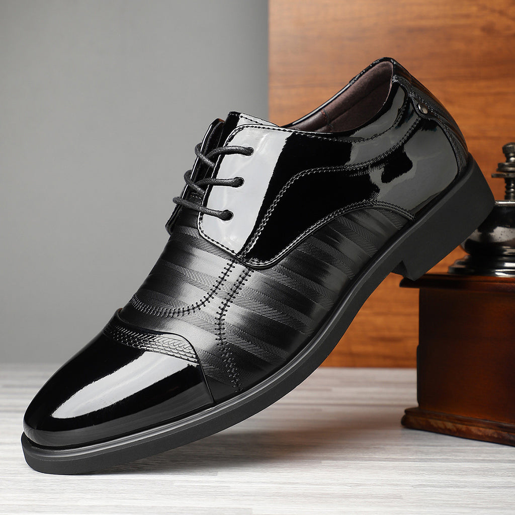 Chaussures en cuir tendance élégant homme avec un design unique