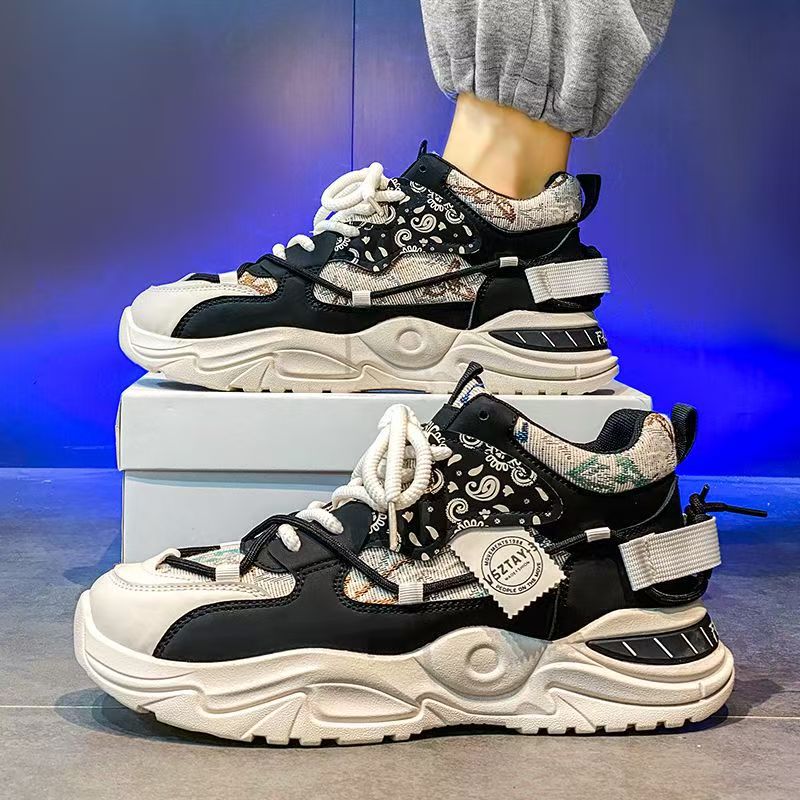 Chaussures de course casual hommes avec des semelles épaisses et des semelles antidérapantes