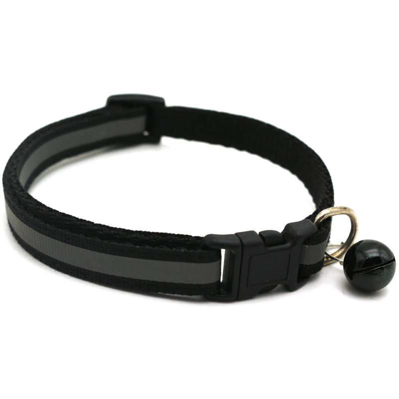 Collier de poupée en peluche avec boucle colorée