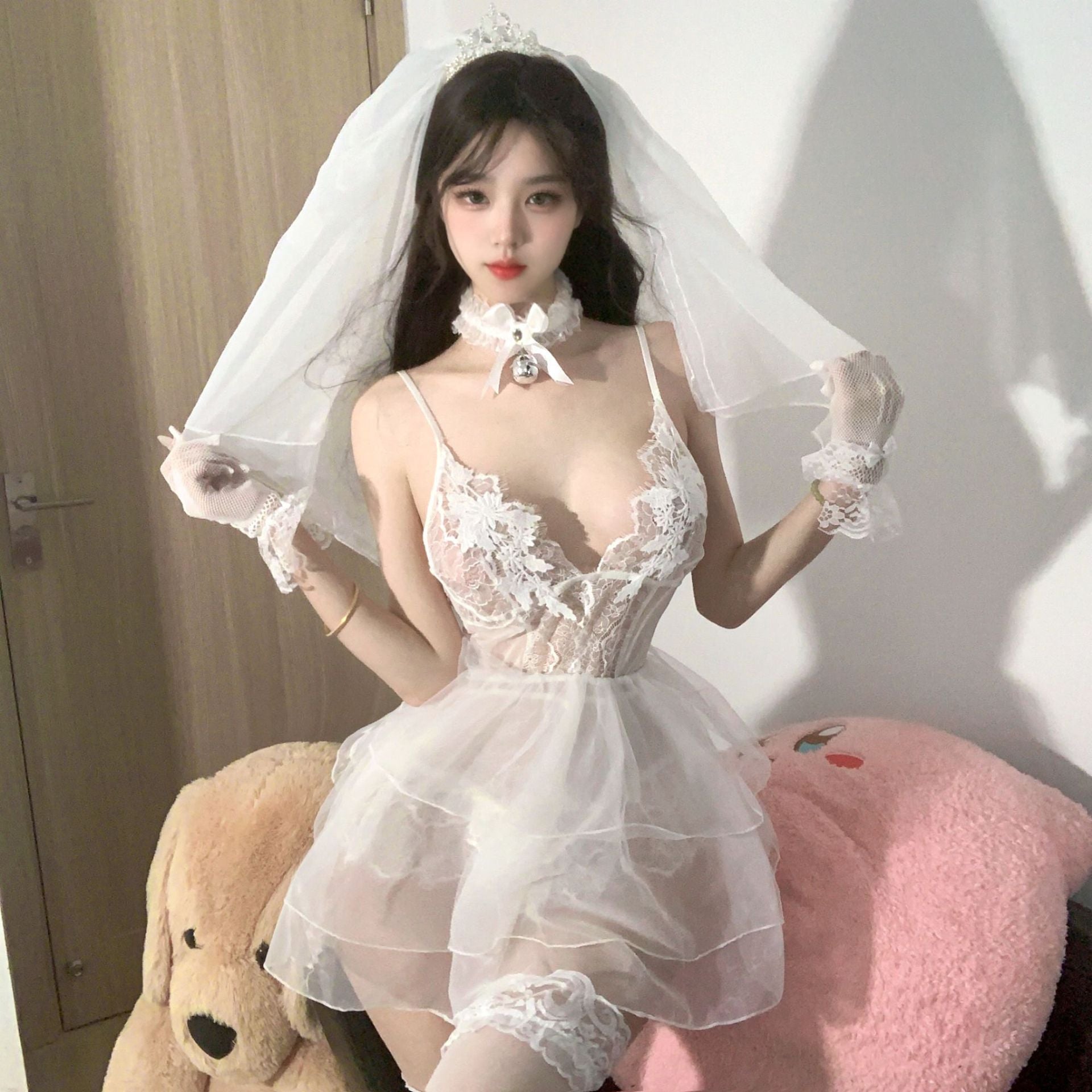 Soutien-gorge de dentelle de mariage avec brodé Meshno besoin de supprimer pur et sexy avec un Cu attrayant