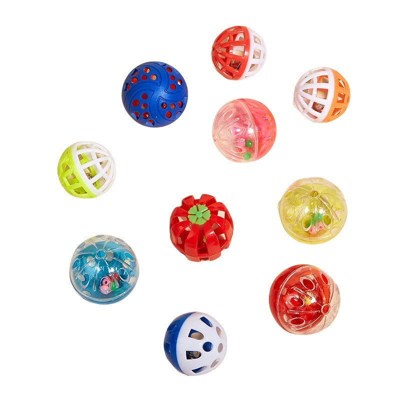 Balle de teasing de chat en plastique coloré Mesh Hollow Sound
