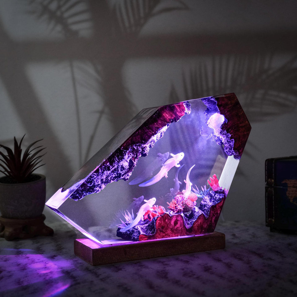 Lampe d'art en résine de forme Salamandre - Lampe de table créative artisanale pour table de nuit de décoration maison