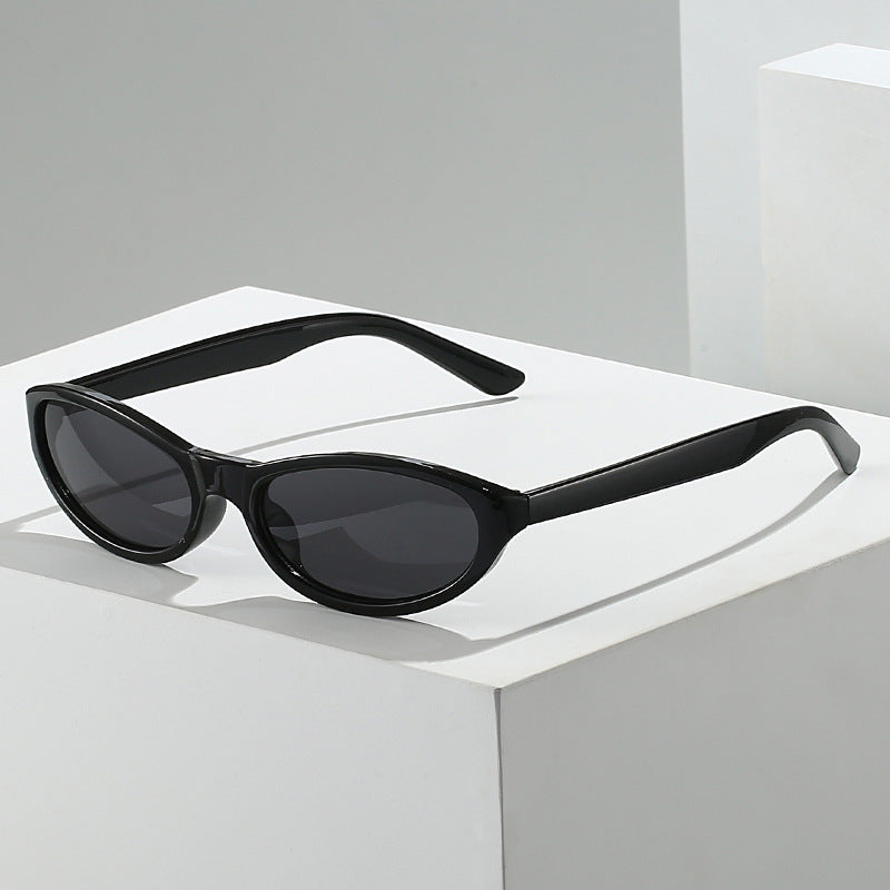 Lunettes de soleil rétro élégantes pour femmes
