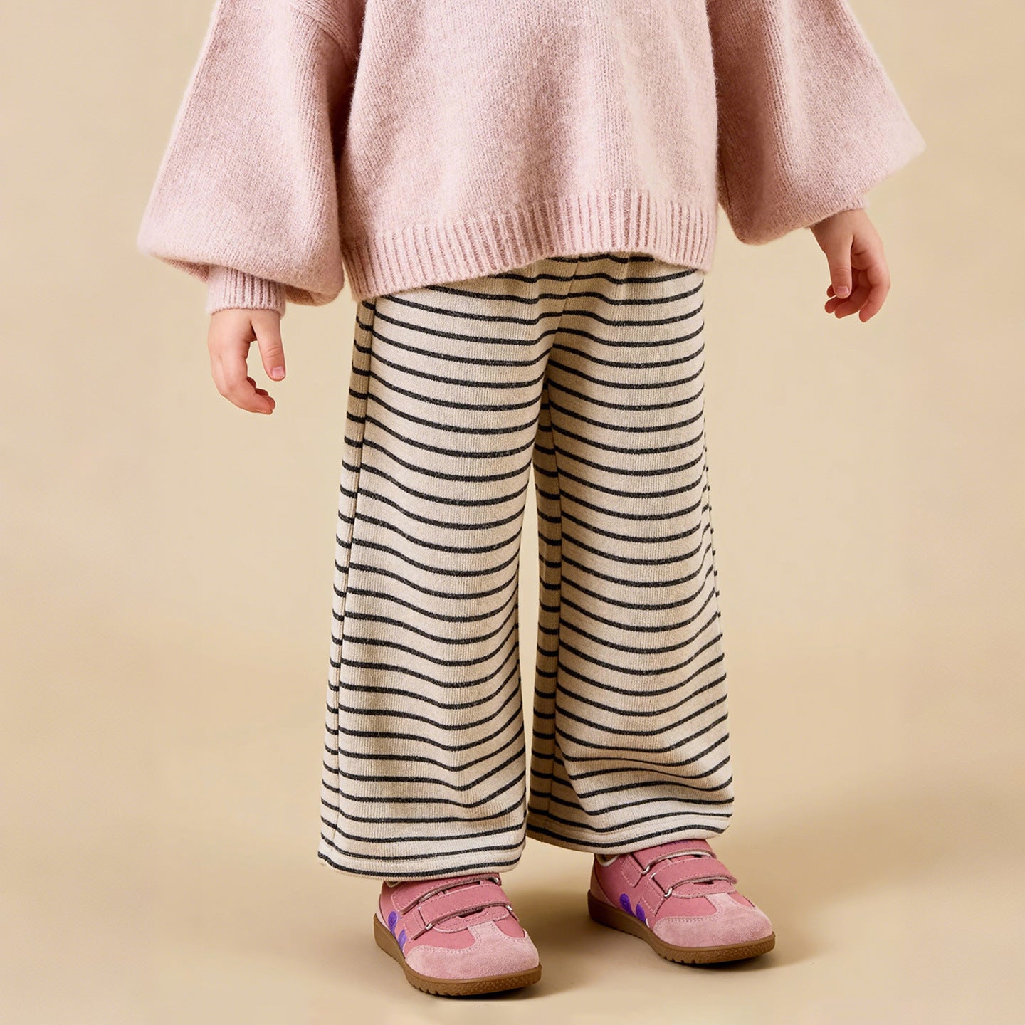 Pantalons à jambes larges et rayées