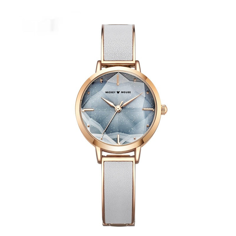 Montre haut de gamme Niche de luxe abordable pour femmes