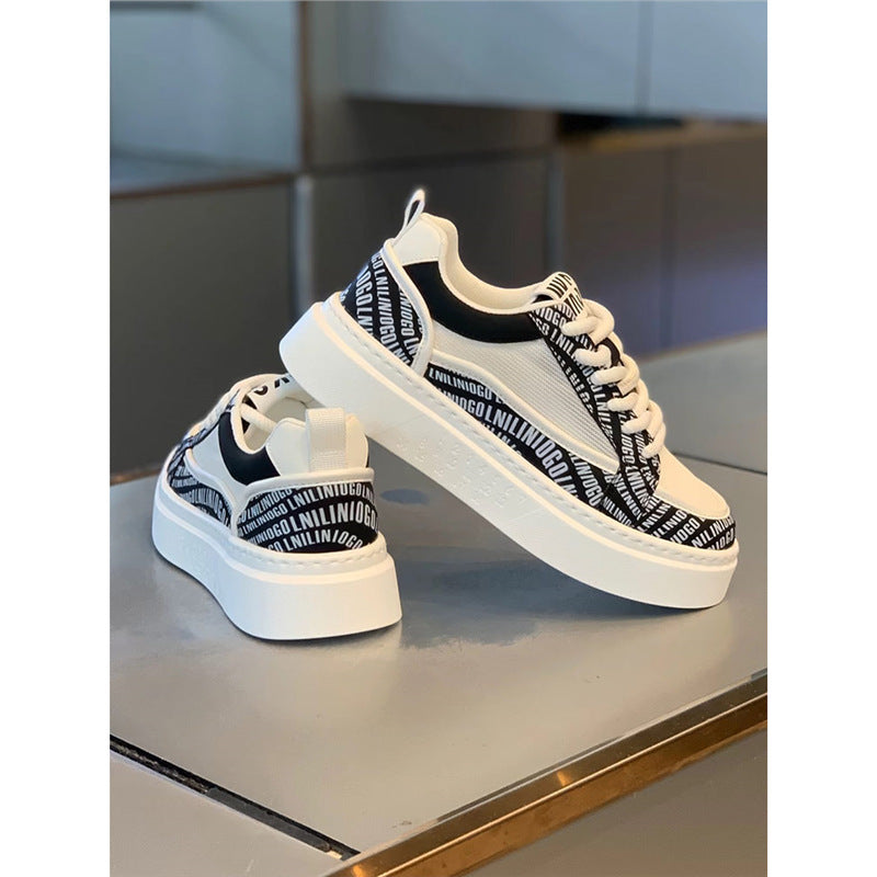 Bas épais résistant à l'usure Board Shoes Breathable Mode Casual Sneaker