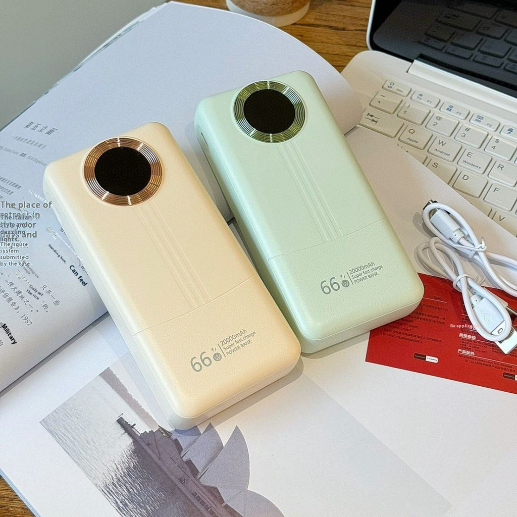 PD Fast Charge Power Bank 66W Super est livré avec câble de recharge