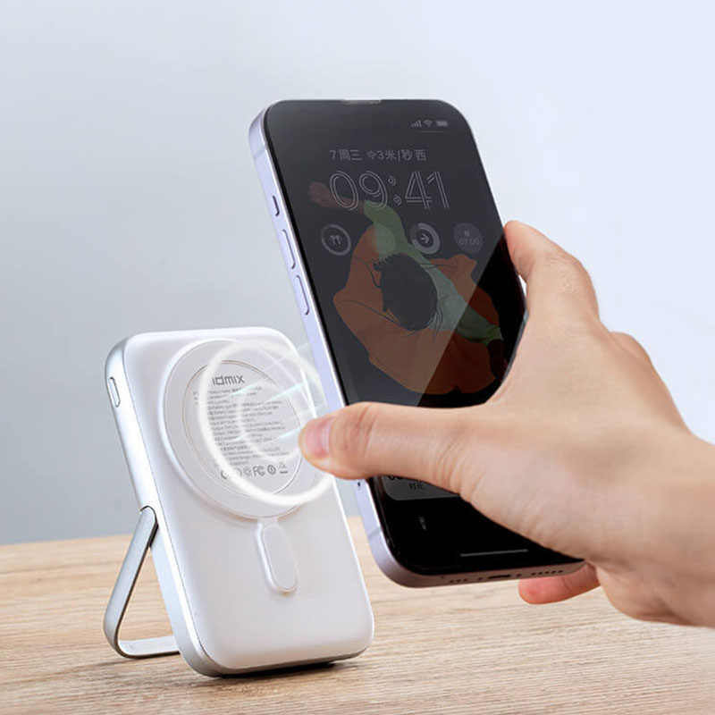 Banque d'alimentation sans fil portable magnétique PD20W