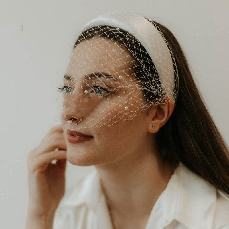 Bande de cheveux européenne et américaine Retro Round Pearl Veil