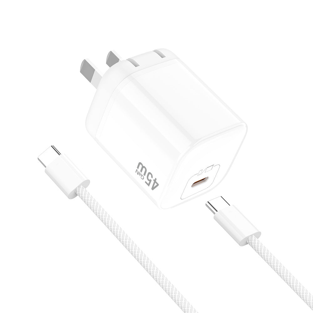 Adaptateur USB de recharge rapide entièrement compatible pour smartphones