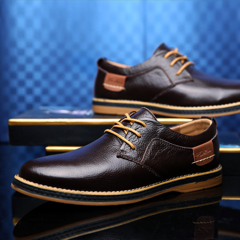 Chaussure en cuir casual avec pointure à la main