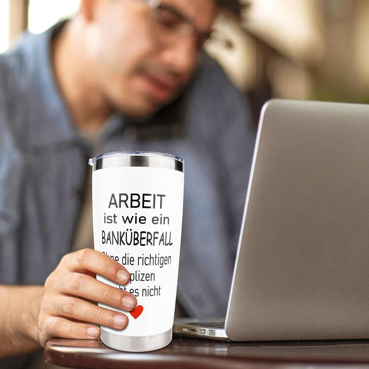 1 tasse de voyage de 20 onces avec lis
