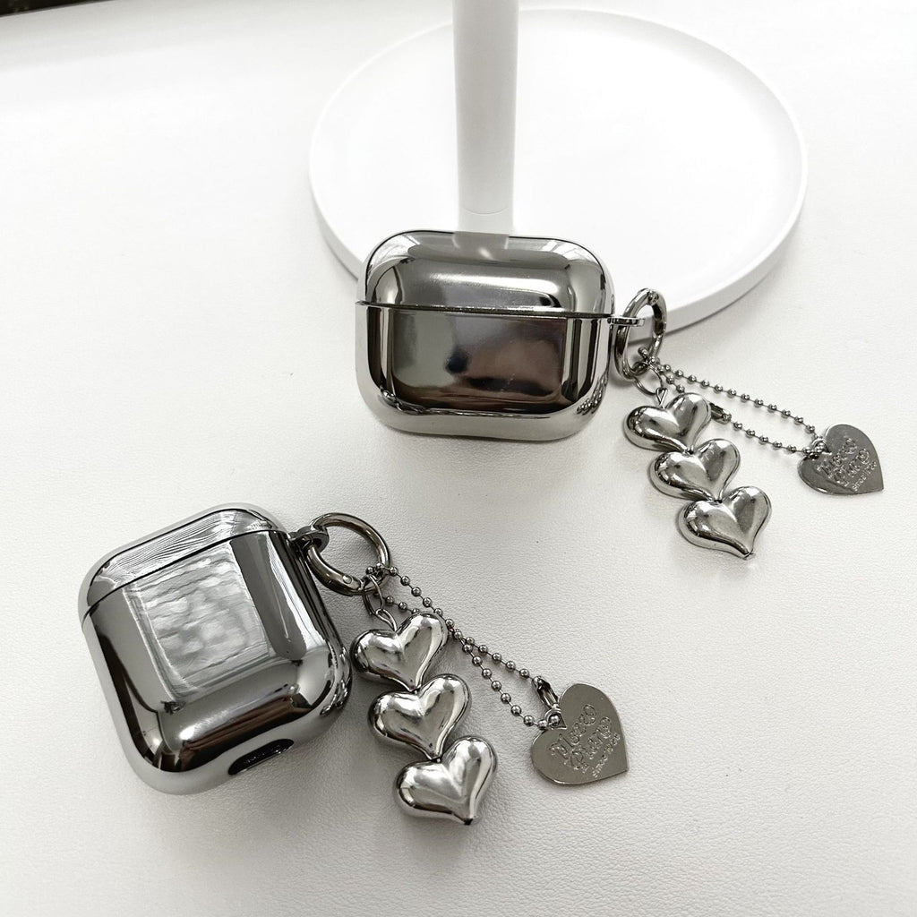 Solid Color Heart Pendant Earphone Case