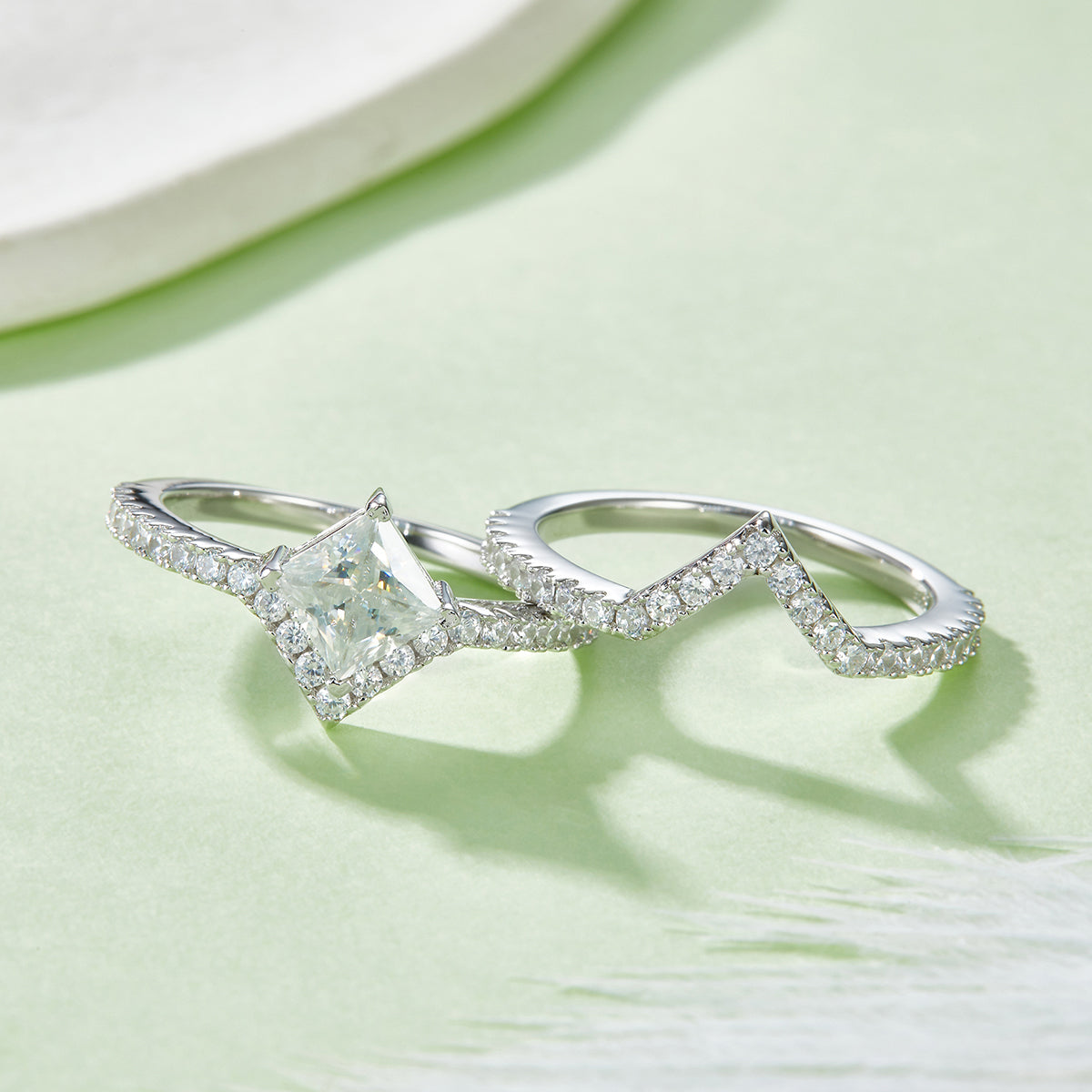 Ensemble de bagues de fiançailles Princess Cut Moissanite S925 Argent