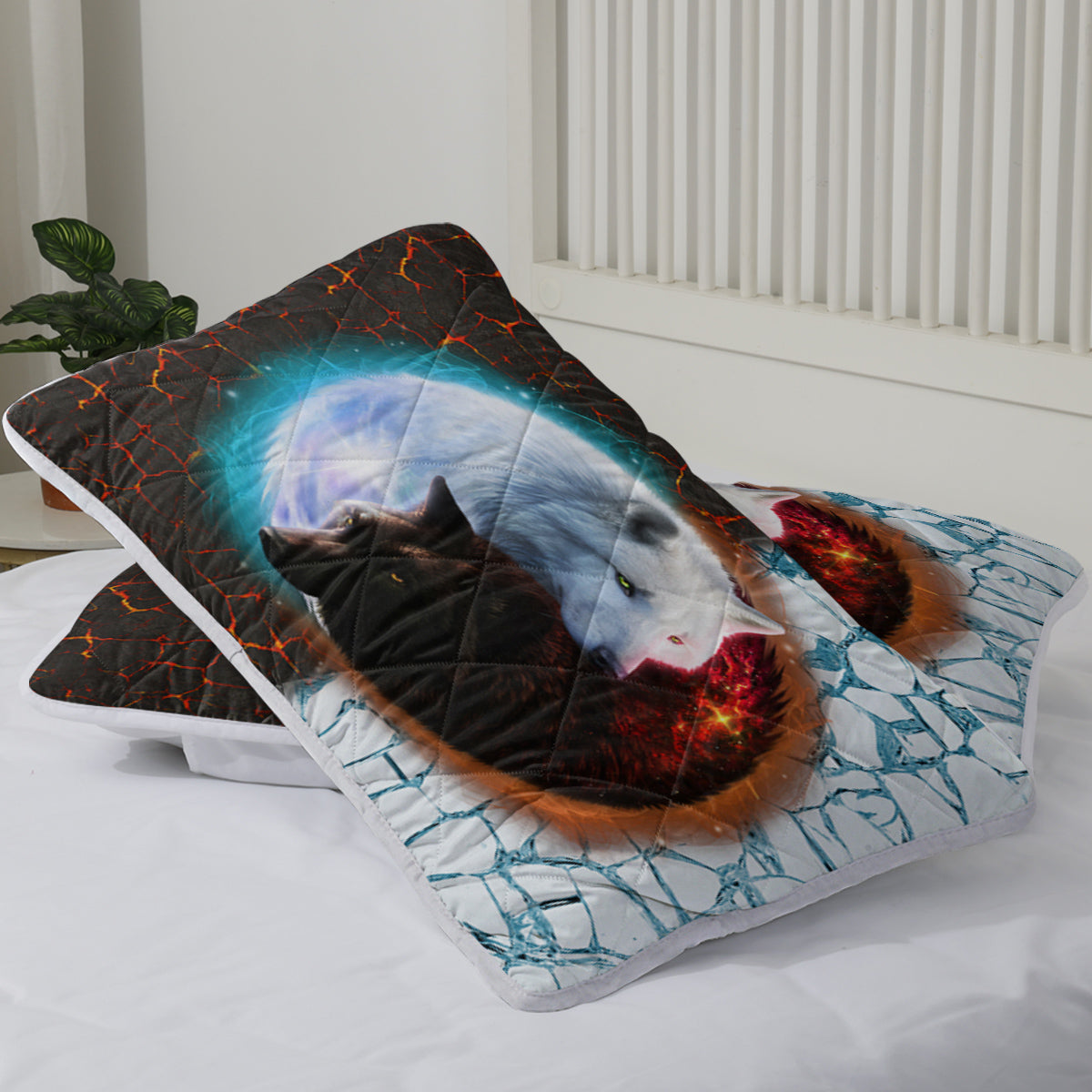 Tai Chi Wolf Quilt Set
