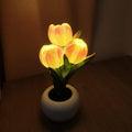 LED Simulated Tulip Night Light String pour les vases