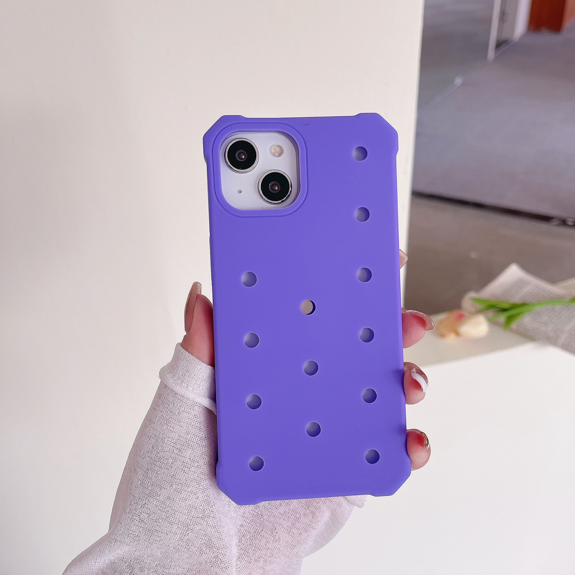 Boîtier en silicone avec trous