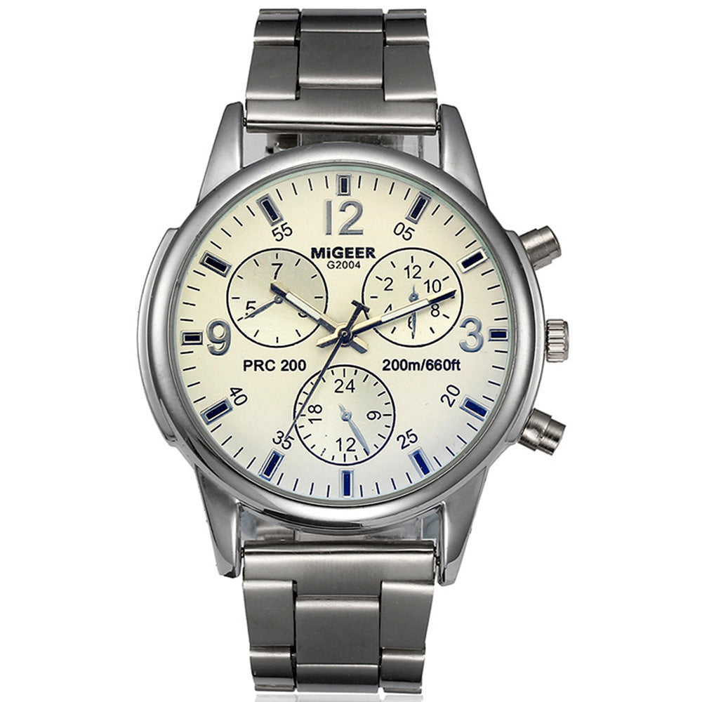 Fausse mode simple Ceinture en acier à trois yeux Montre Quartz