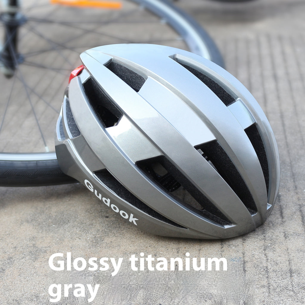LED vélo léger Riding Casque intégré lumière hommes et femmes quatre saisons ventilation Br