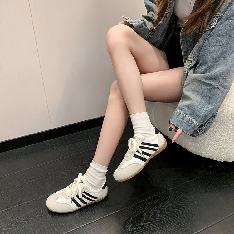 Chaussures de formation rétro en allemand noir