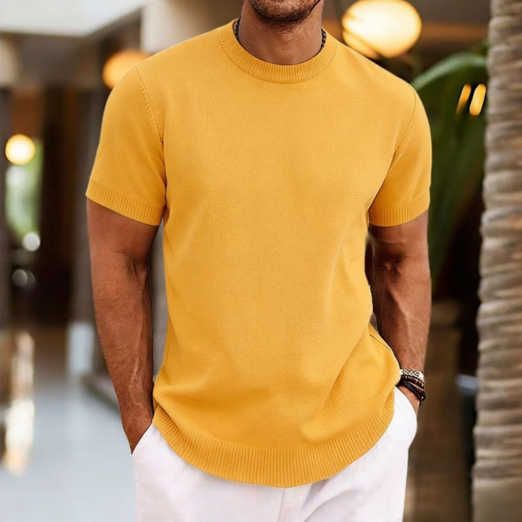 Haut des hommes mode et polyvalent