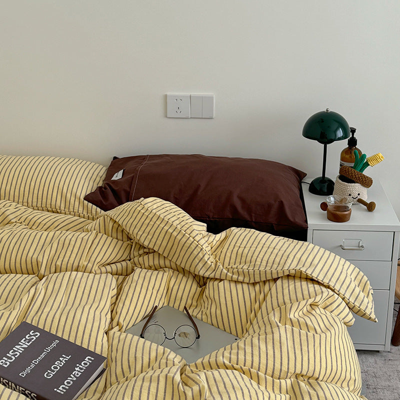 Ensemble de literie quatre pièces en coton pur rayé style Instagram nordique
