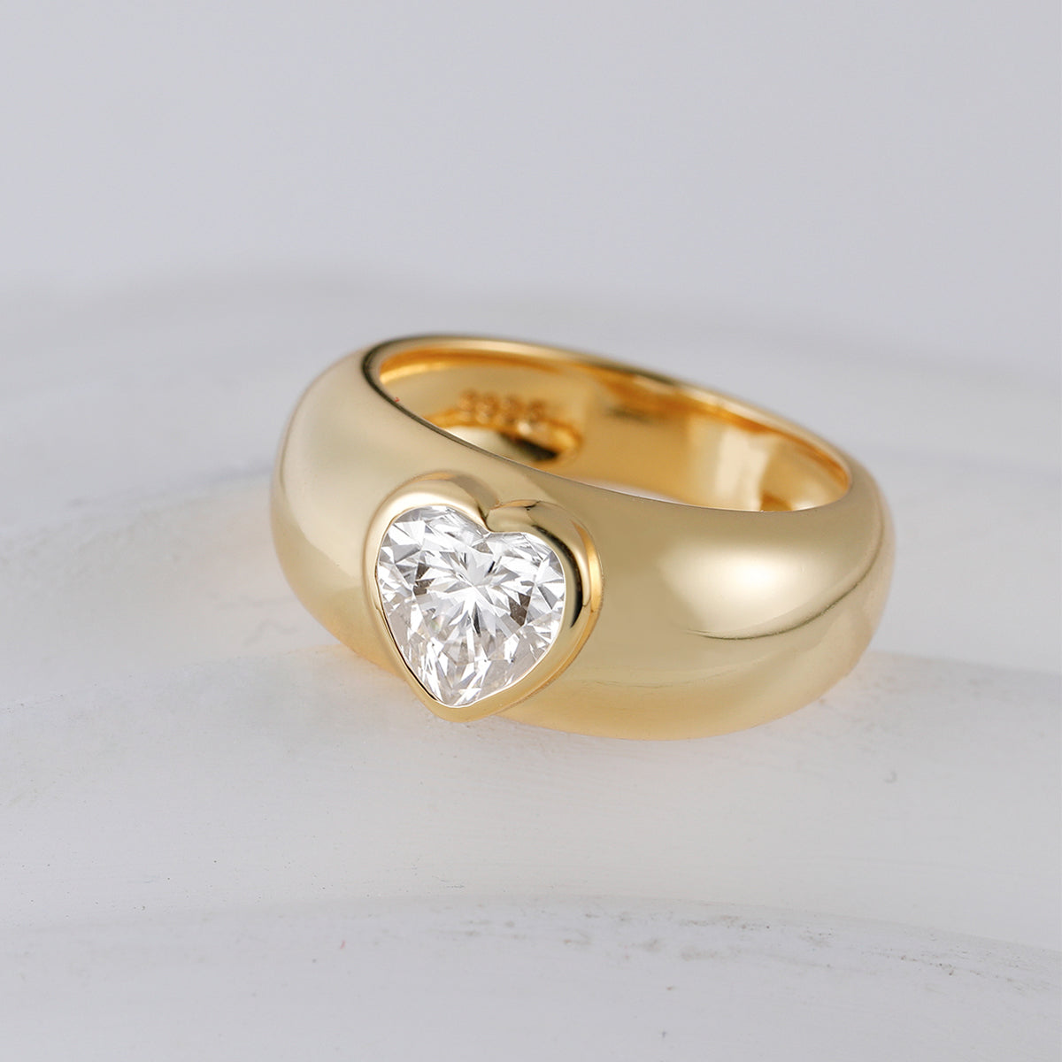 S925 Argent plaqué or 1,2ct Coeur Moissanite Chunky Dôme Anneau 7x7mm D Couleur VVS1 US Taille