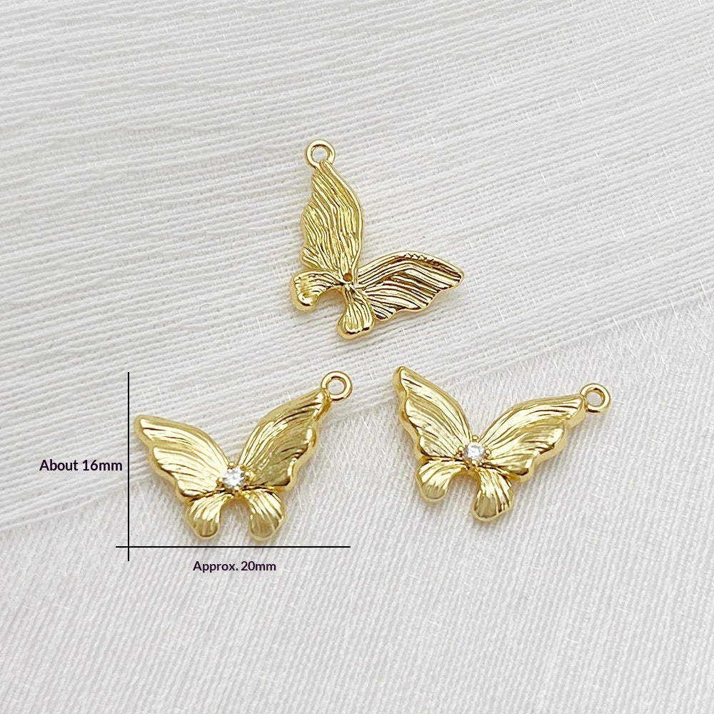 Real Or Grain fin Pendentif à papillon incliné tridimensionnel